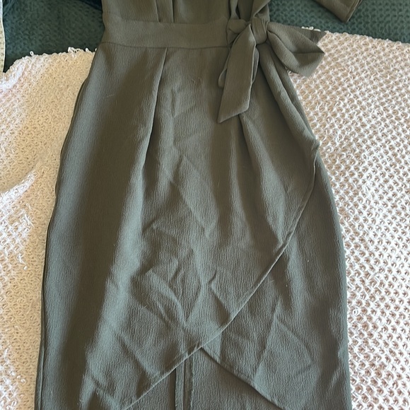 ASOS Green Mid-Length Pencil Dress - Picture 2 of 3